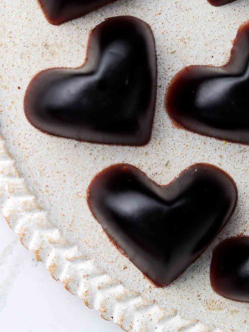 healthy heart gummies on a plate