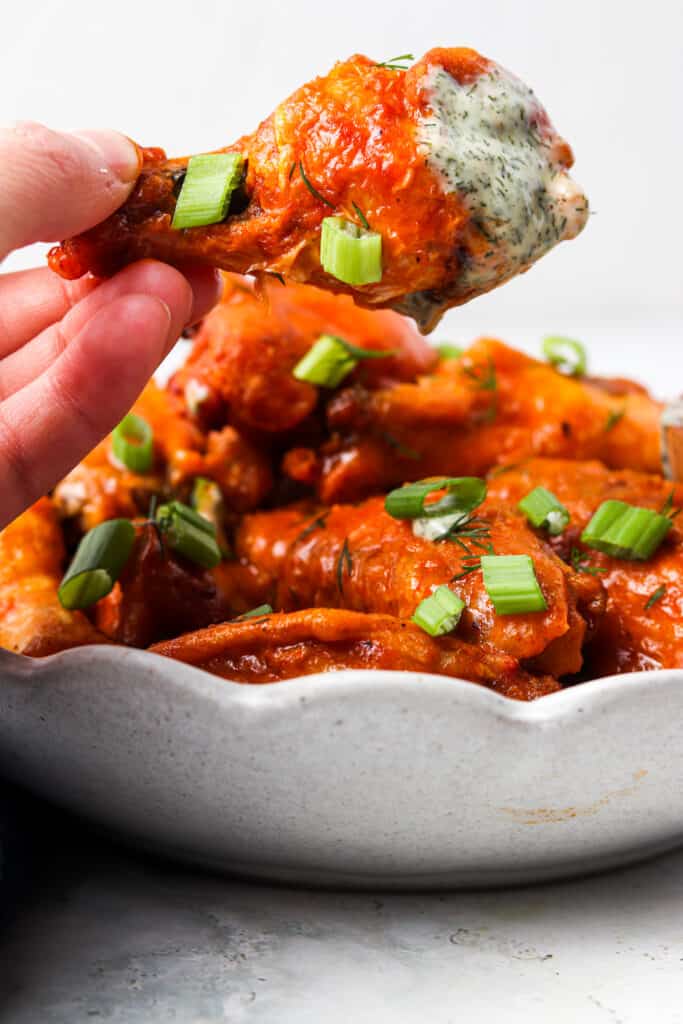 crispy buffalo chicken wings with ranch