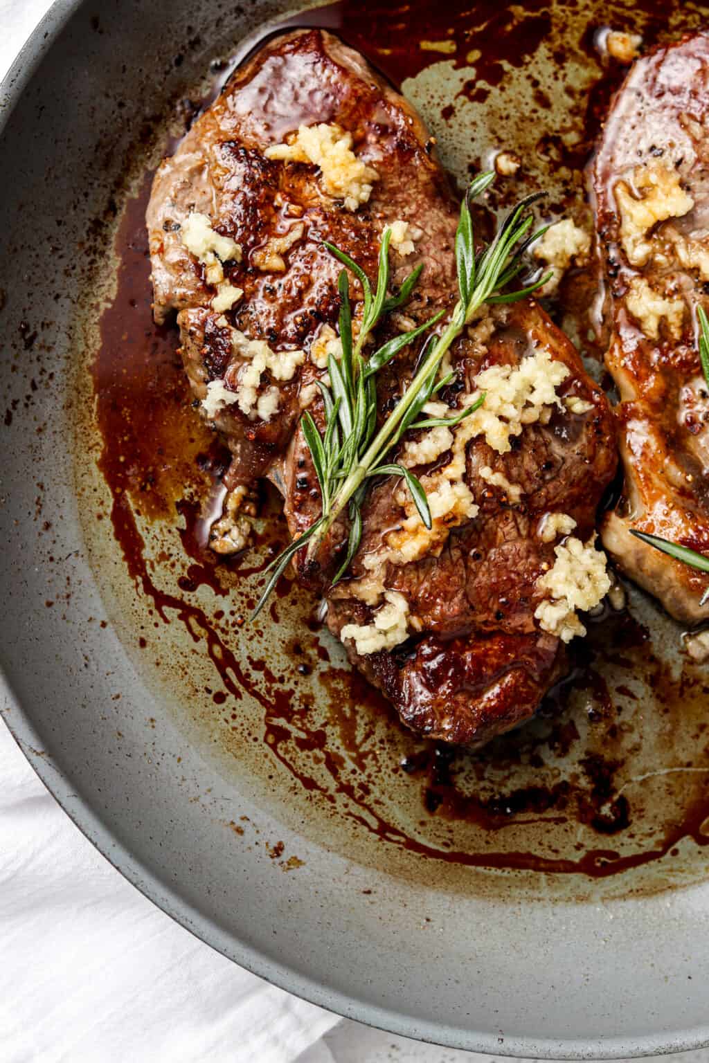 Steak Date Night Dinner with Garlic Aioli (Paleo, Whole30, Keto