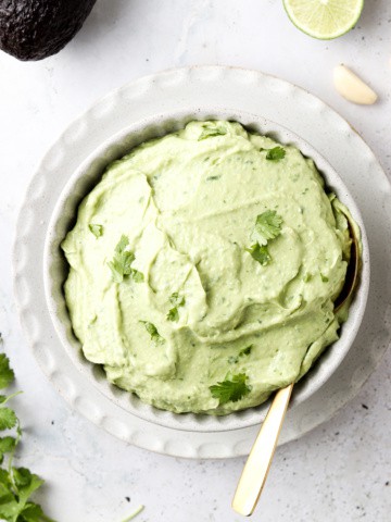 dairy free avocado crema 3 scaled