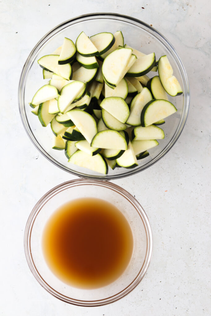 ingredients to make zucchini in the instant pot