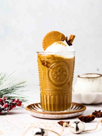 brown smoothie with a gingerbread cookie on top
