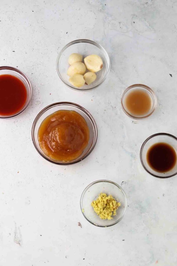 honey sticky sauce ingredients laid out in bowls