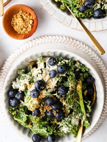 anti-inflammatory salad with kale