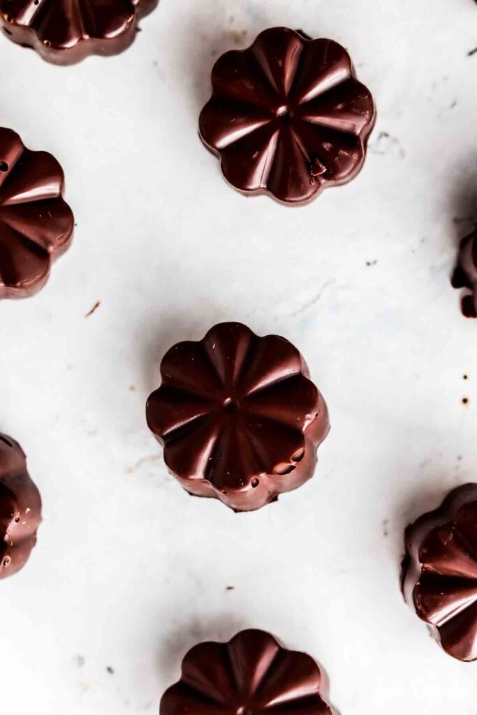 dairy free mint chocolates 8 mini chocolates laid out on a counter