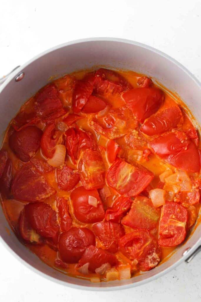 vegan tomato soup in a pot
