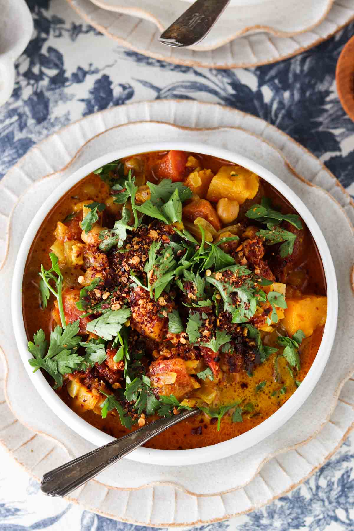 Chickpea curry butternut squash in. a bowl.