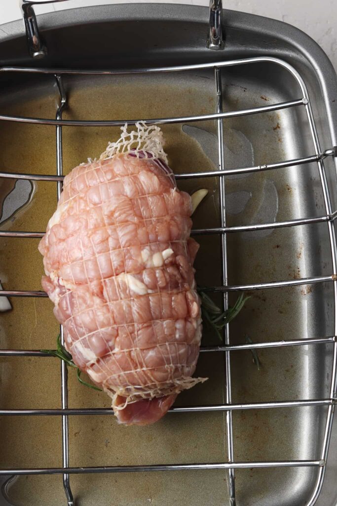 turkey-on-pan-close-up